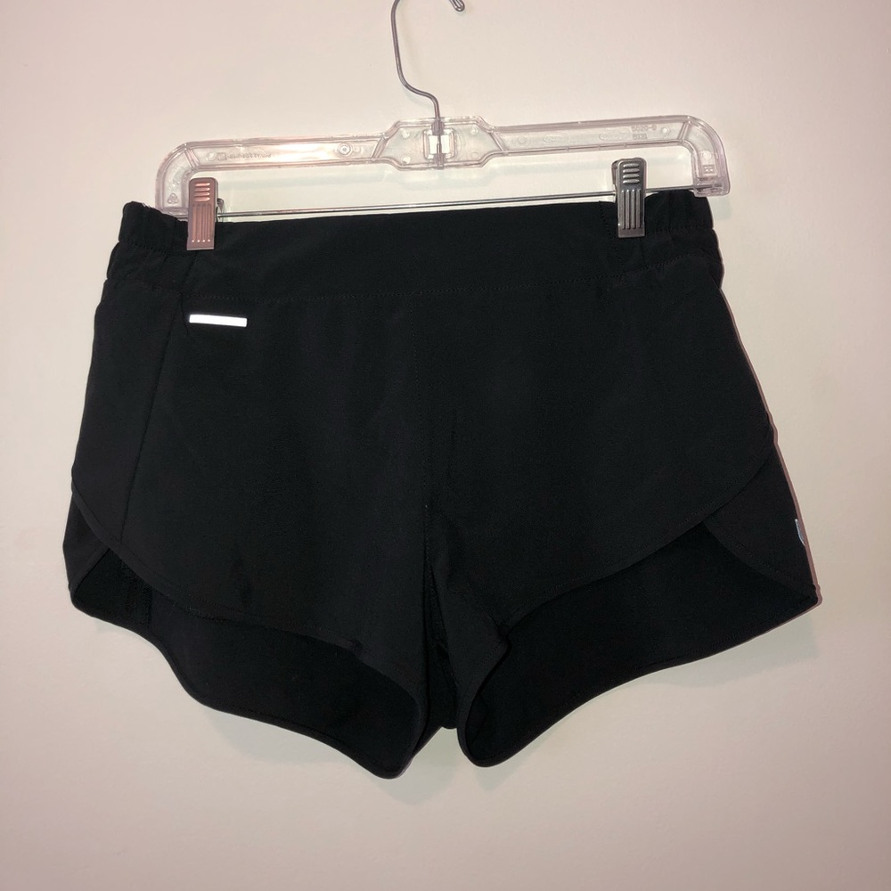 Lolë shorts
